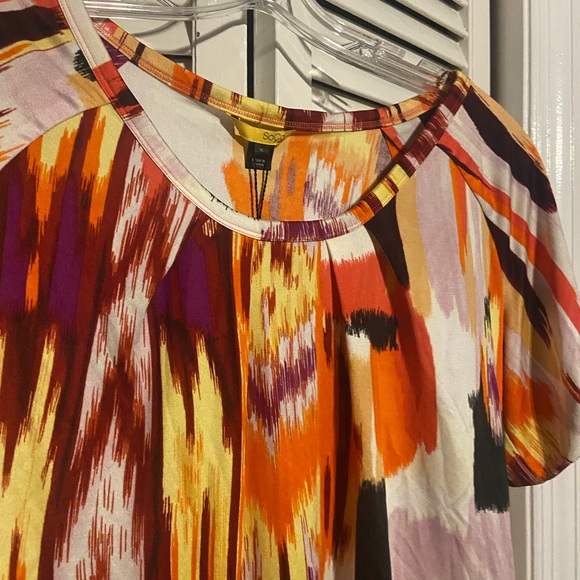 NWT Colorful SoCa by St. John blouse size medium and 100% silk - Picture 8 of 12